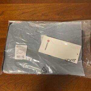 Lululemon Ultralight Waist Length T Shirt